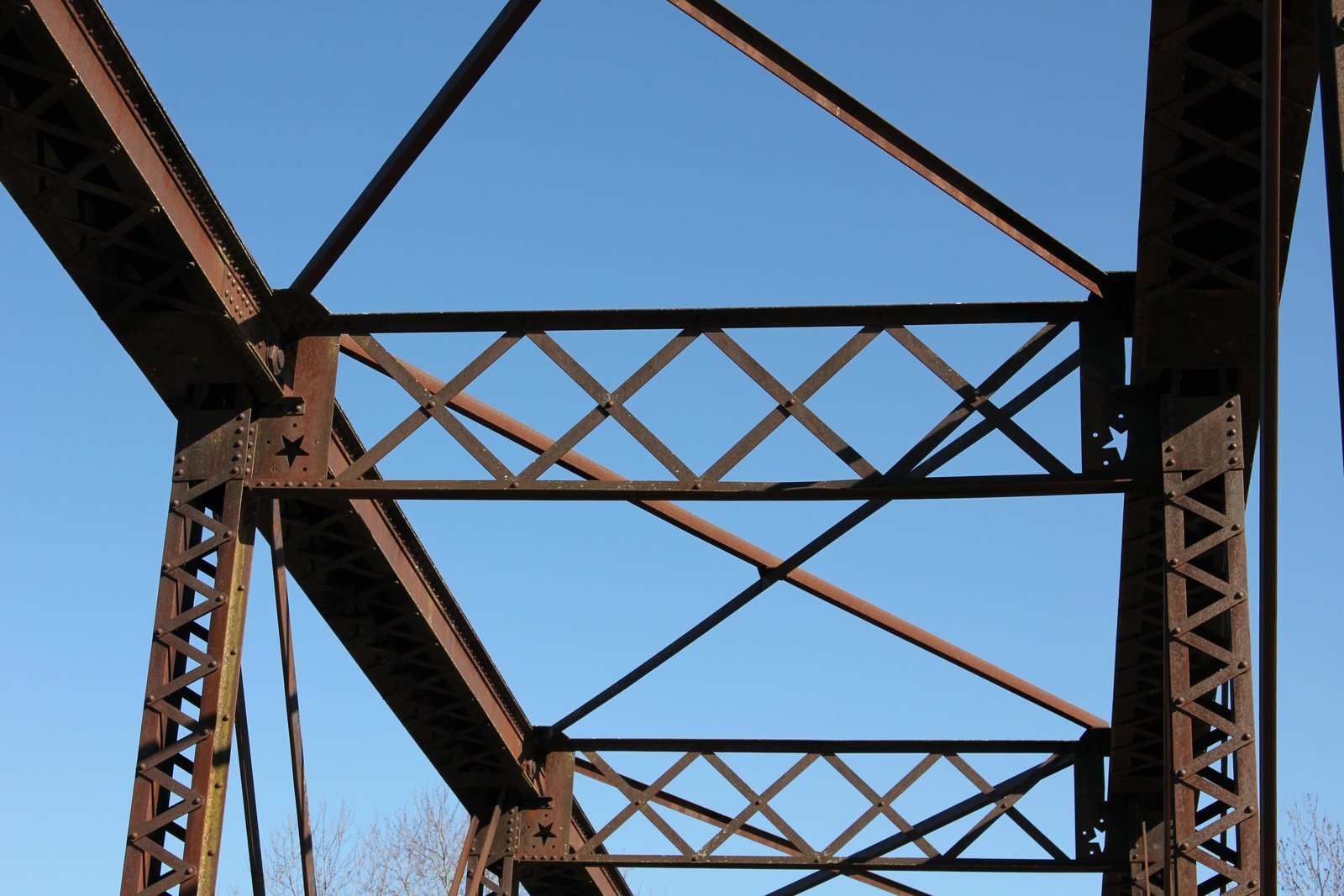 Sway bracing